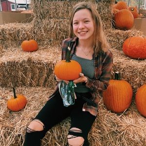 Meet your Posher, Emma